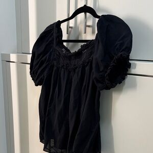 Doen Black Puff Sleeve Blouse with Lace